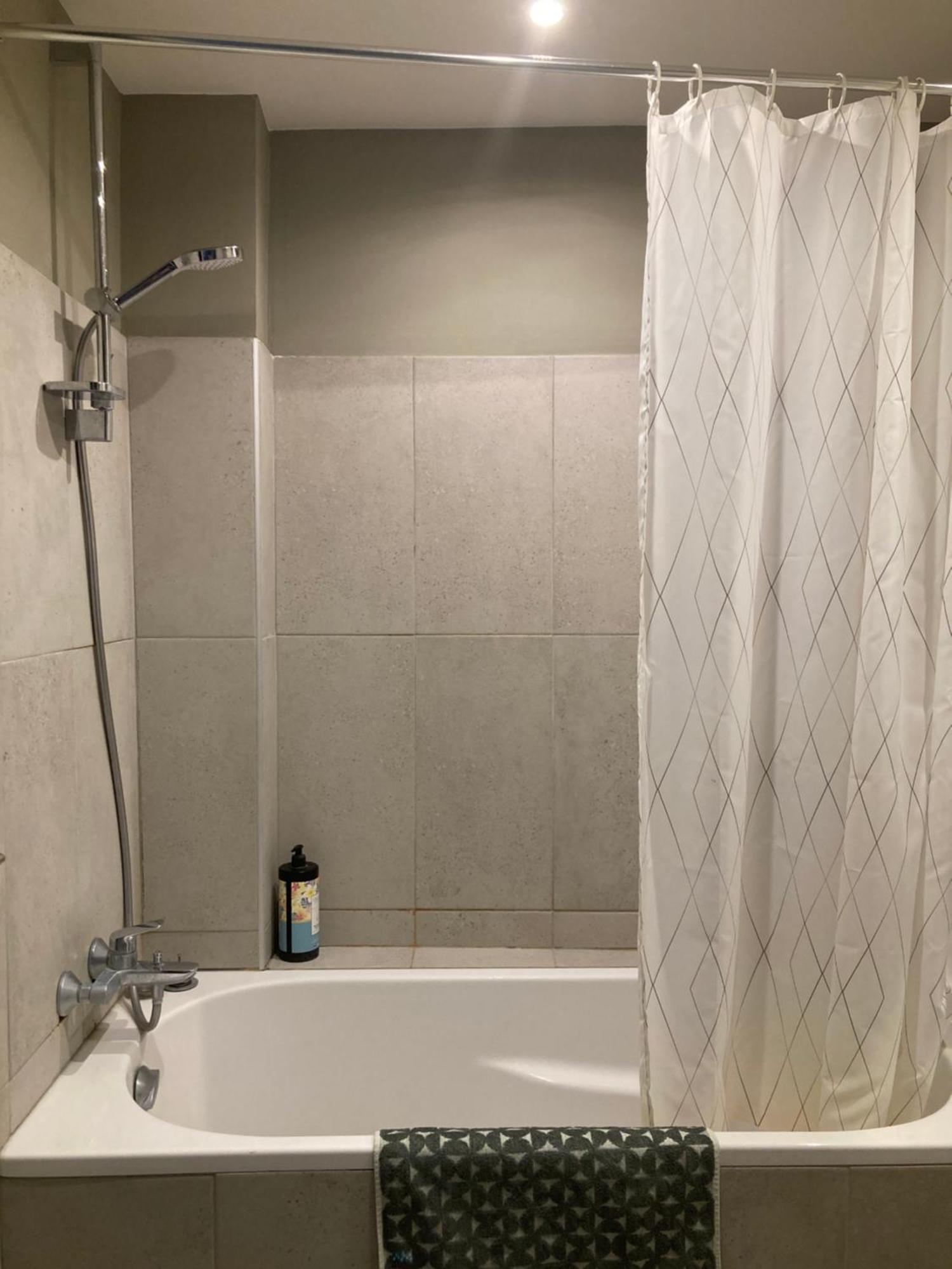 דירות Nice West Cosy Flat Balcony, Near Airport, Train, Beach, Public Transport, Supermarket, Comfortable And Well Equipped מראה חיצוני תמונה